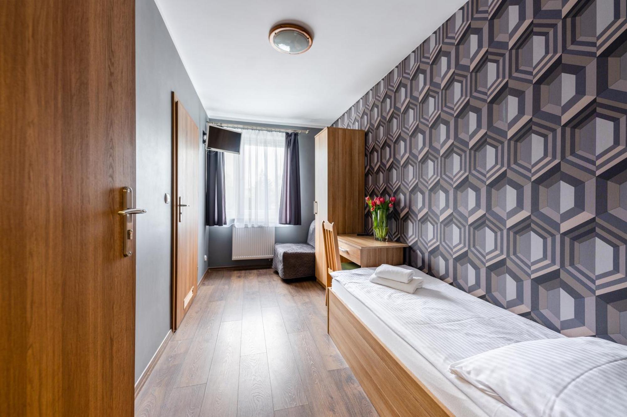 Bed and Breakfast Sleep&Go Lubliniec Exterior foto